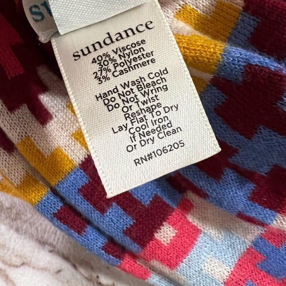 SUNDANCE Catalog Scarf Geometric Infinity Colorful One size - Picture 5 of 5